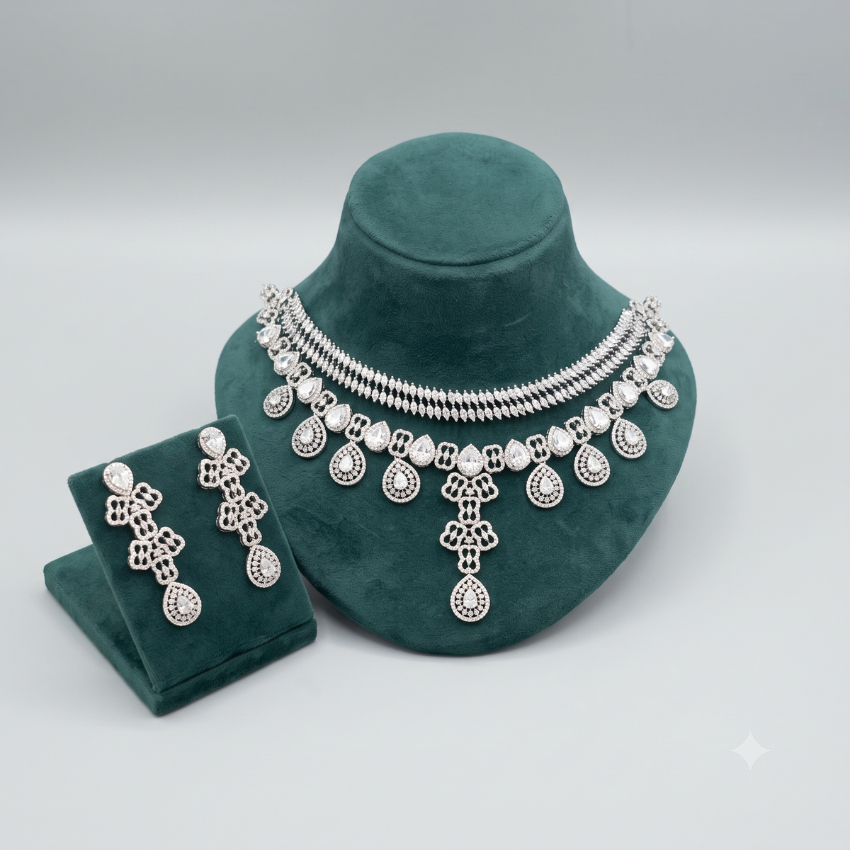 Kiara Teardrop Halo Choker Necklace Set