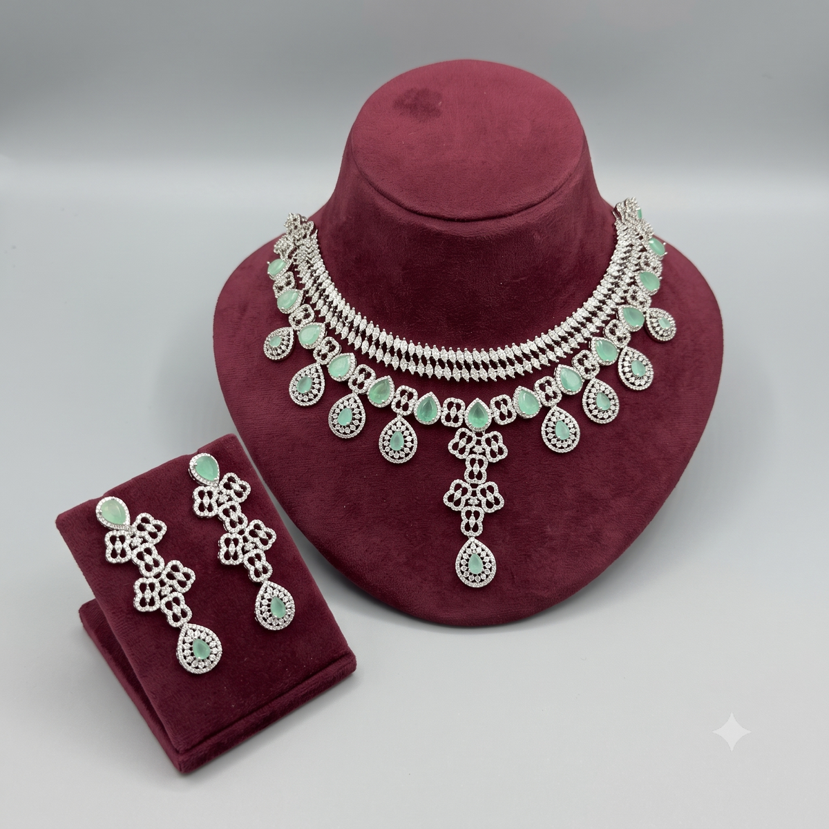 Kiara Teardrop Halo Choker Necklace Set