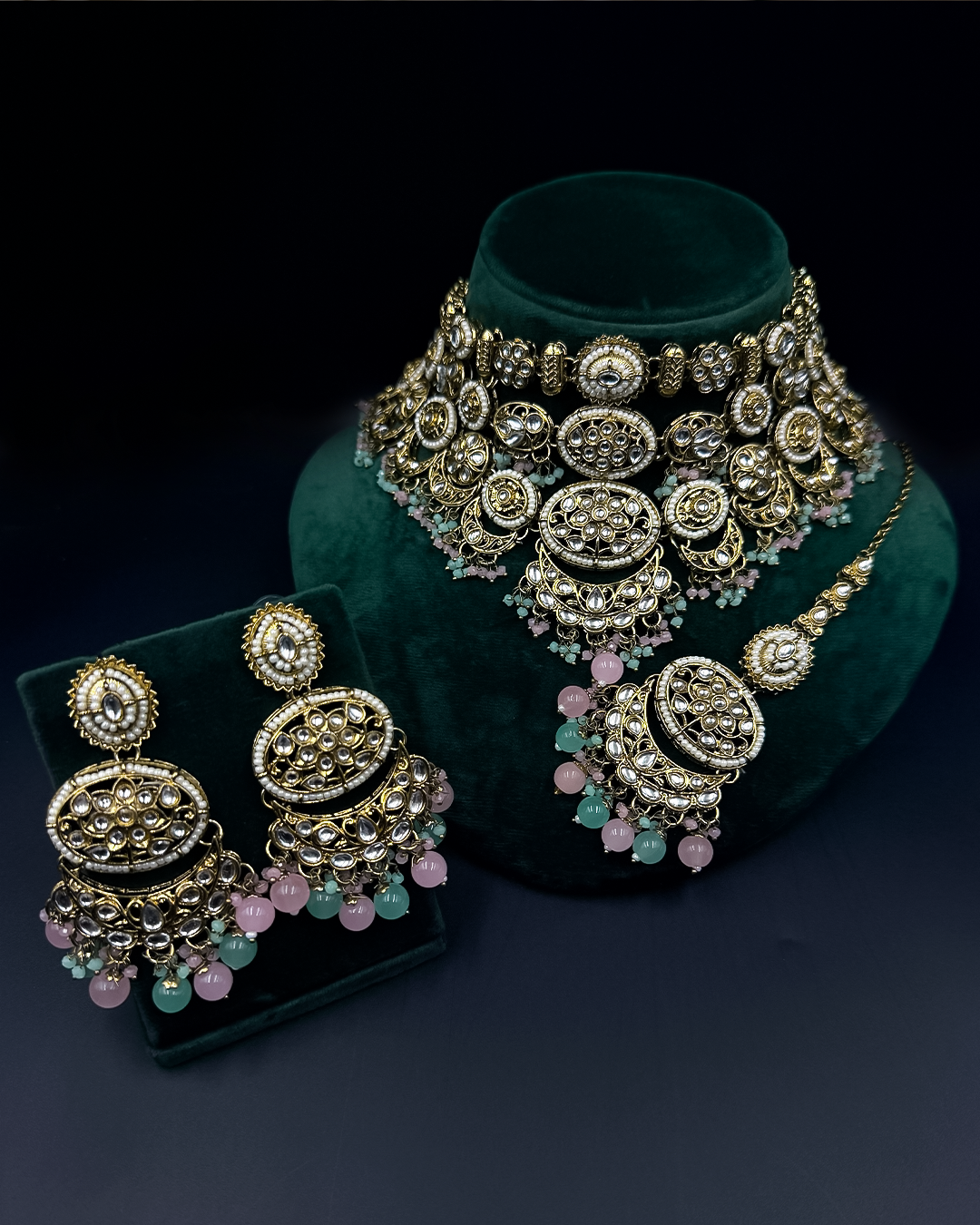 Azzaro Choker Kundan Necklace Set