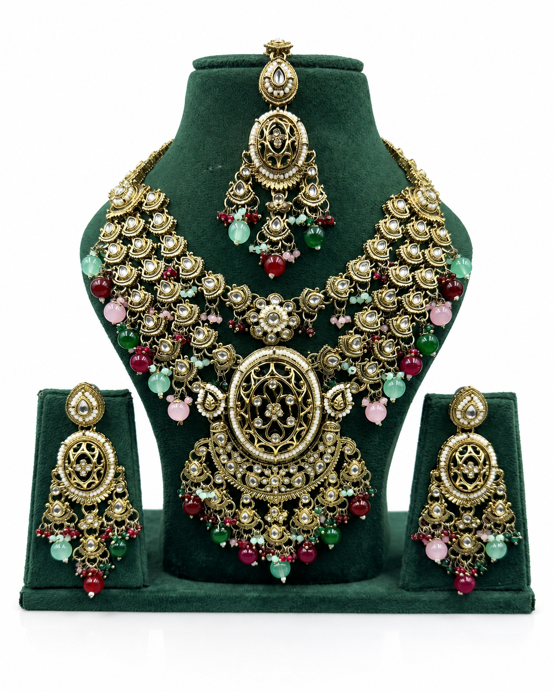 Cielo Choker Kundan Necklace Set