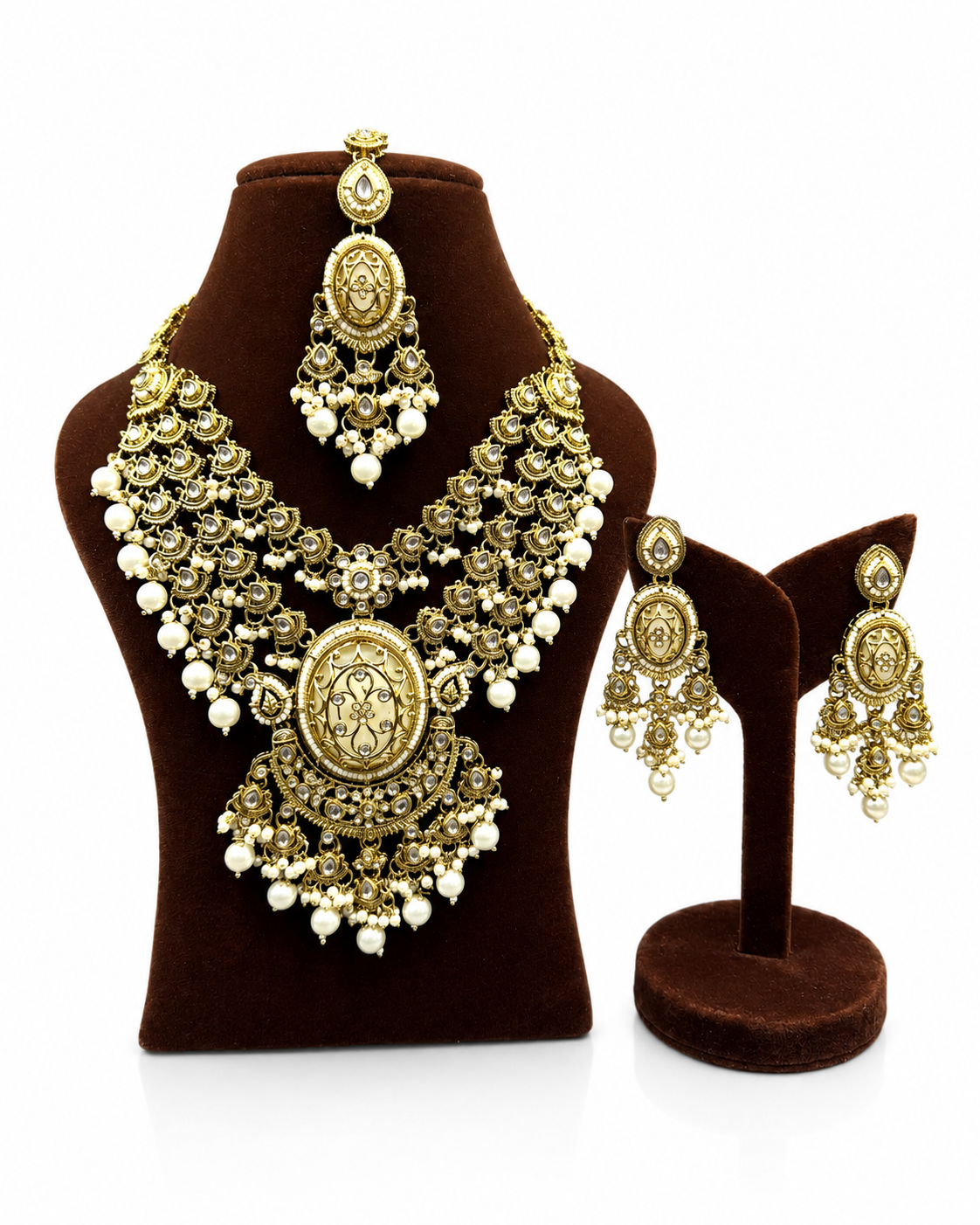 Cielo Choker Kundan Necklace Set